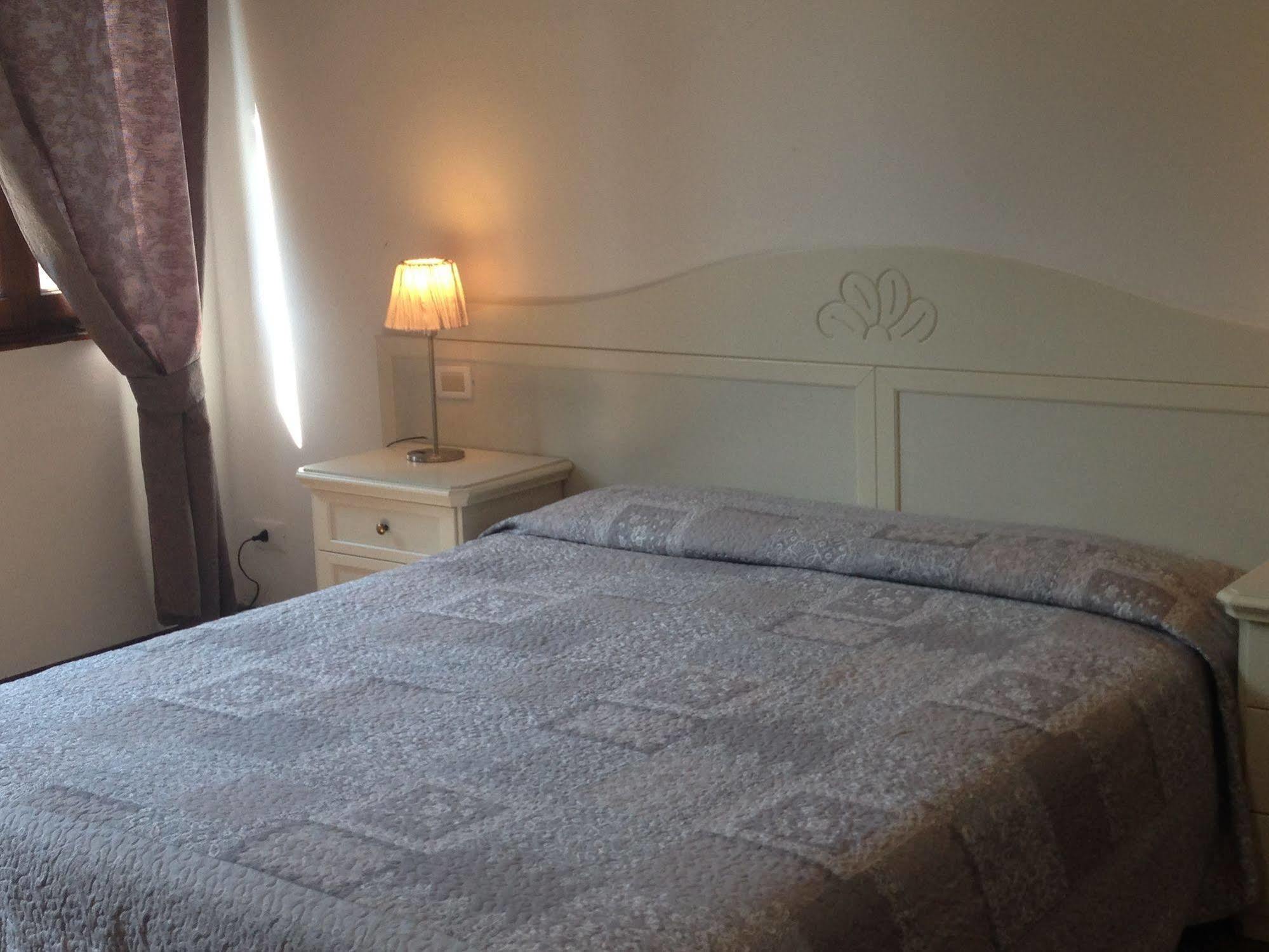 Guest House Loredana Βενετία Εξωτερικό φωτογραφία